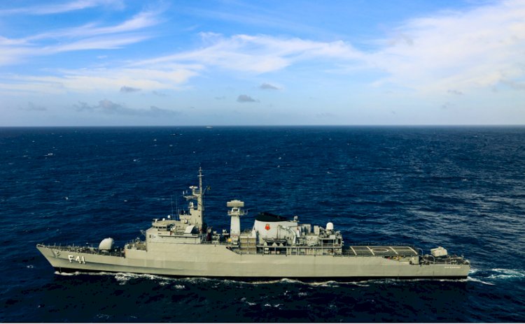“Atlântico” e “Defensora”: Marinha abre navios da Esquadra para visitação pública em Belém