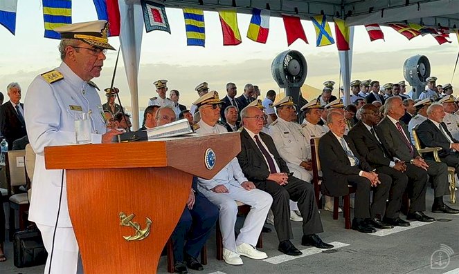 O “Dia do Marinheiro” foi celebrado a bordo do Navio-Aeródromo Multipropósito (NAM) “Atlântico”